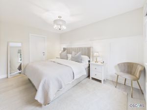 Photo 16- click for photo gallery